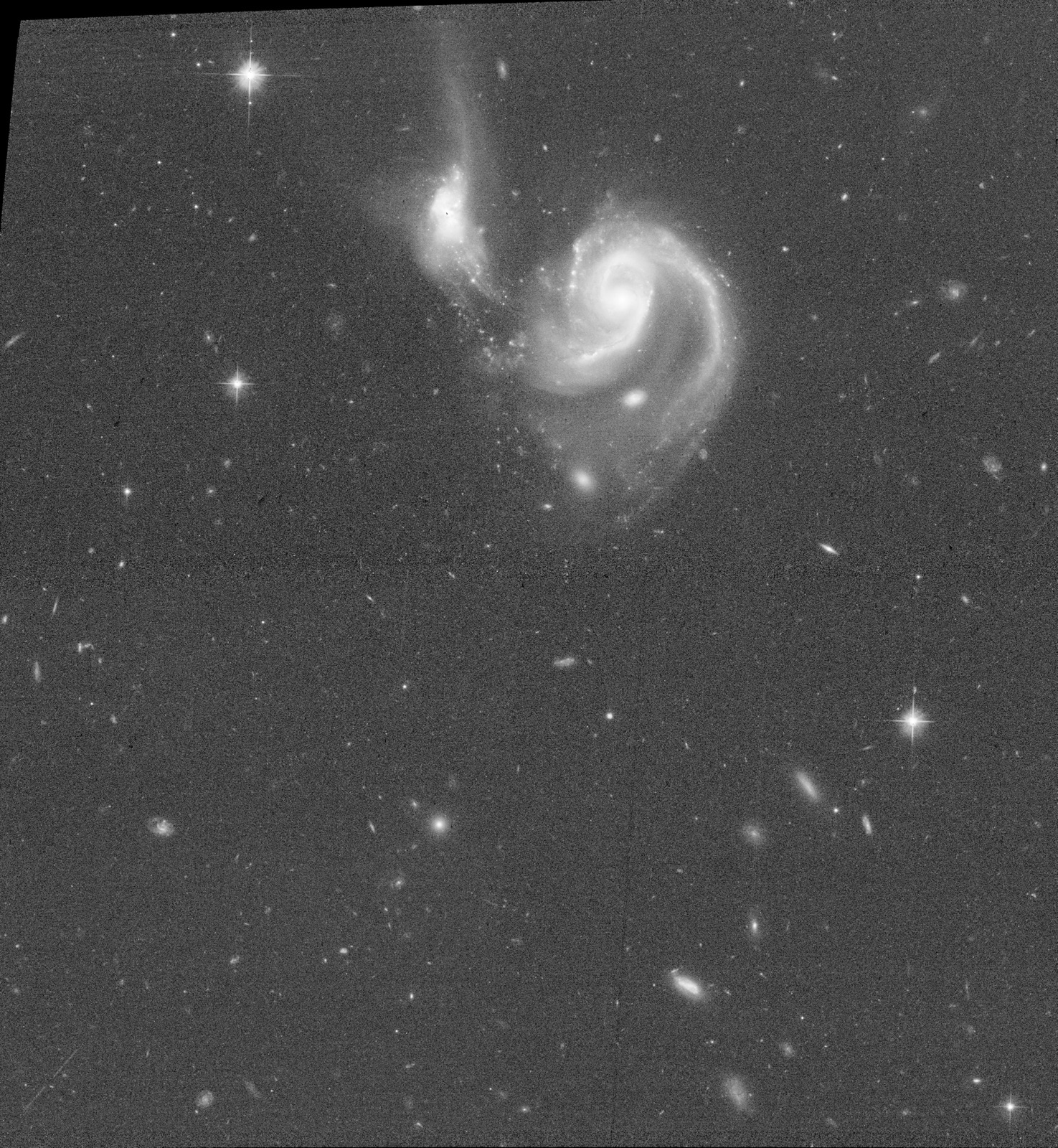 Arp 255 Hubble mosaic after StripeField correction