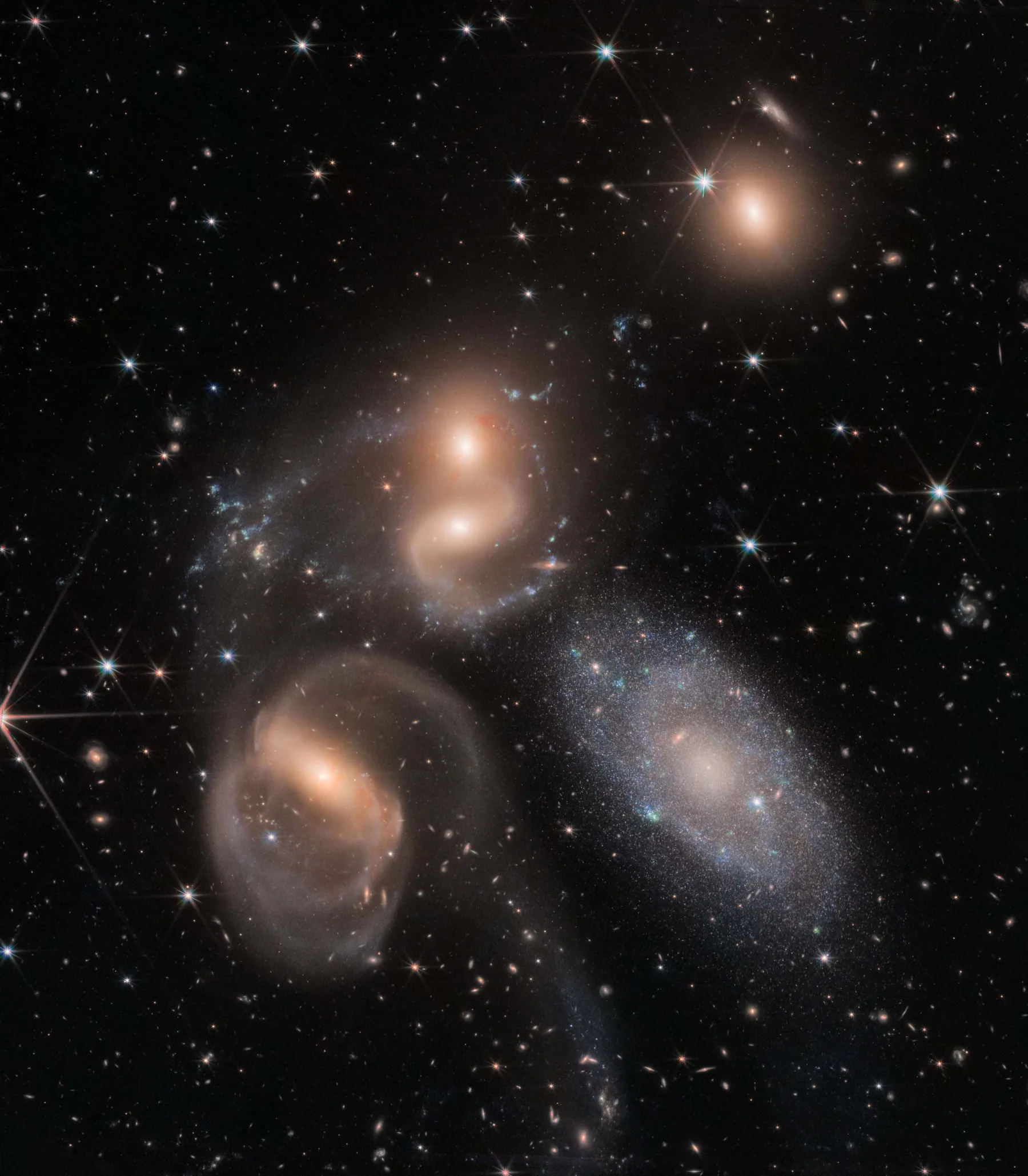 Processed deep-sky astrophotography image of Arp 319, Stephan's Quintet